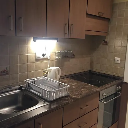 דירה Gold Beach Apartman שיופוק