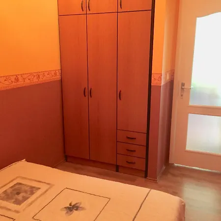 Gold Beach Apartman דירה