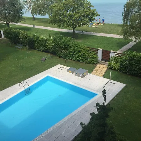 Gold Beach Apartman * שיופוק